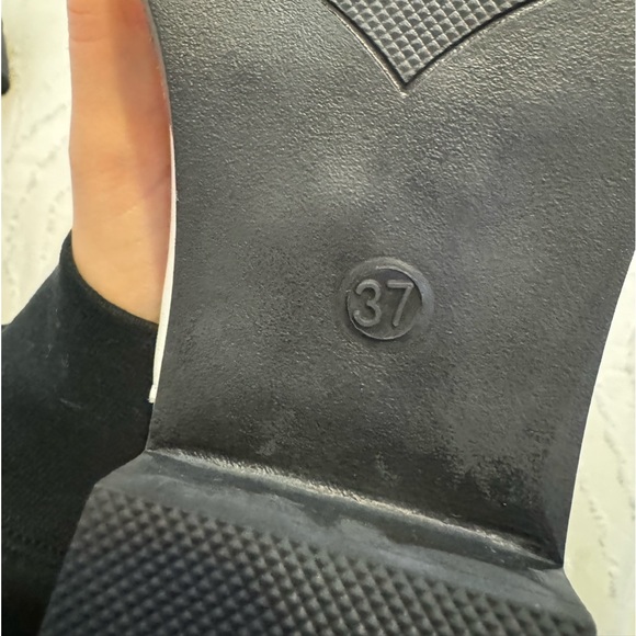 Women Embroidered Detail Slip On.Chunky Heeled Boots,Vacation Western Boots - Picture 5 of 5